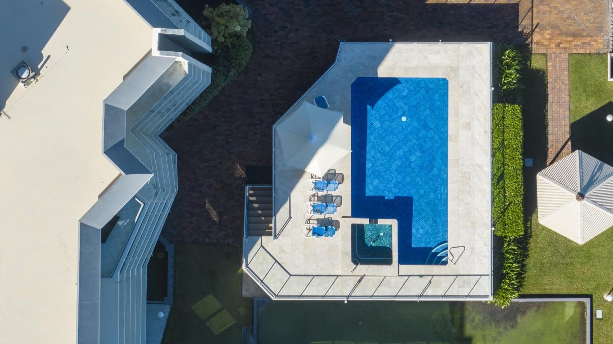 Foreshore Beachfront Apartments Голд-Кост Экстерьер фото