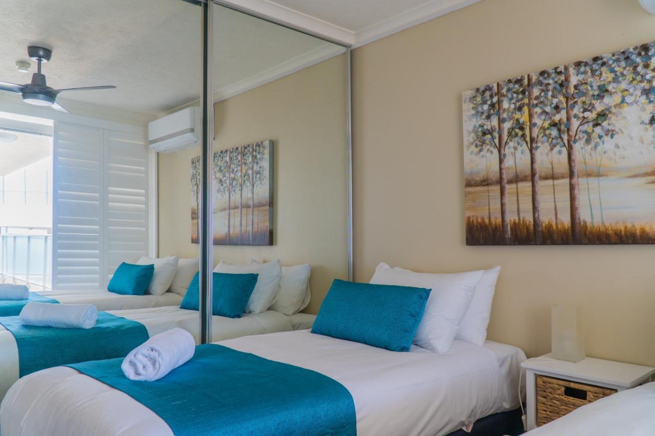 Foreshore Beachfront Apartments Голд-Кост Экстерьер фото